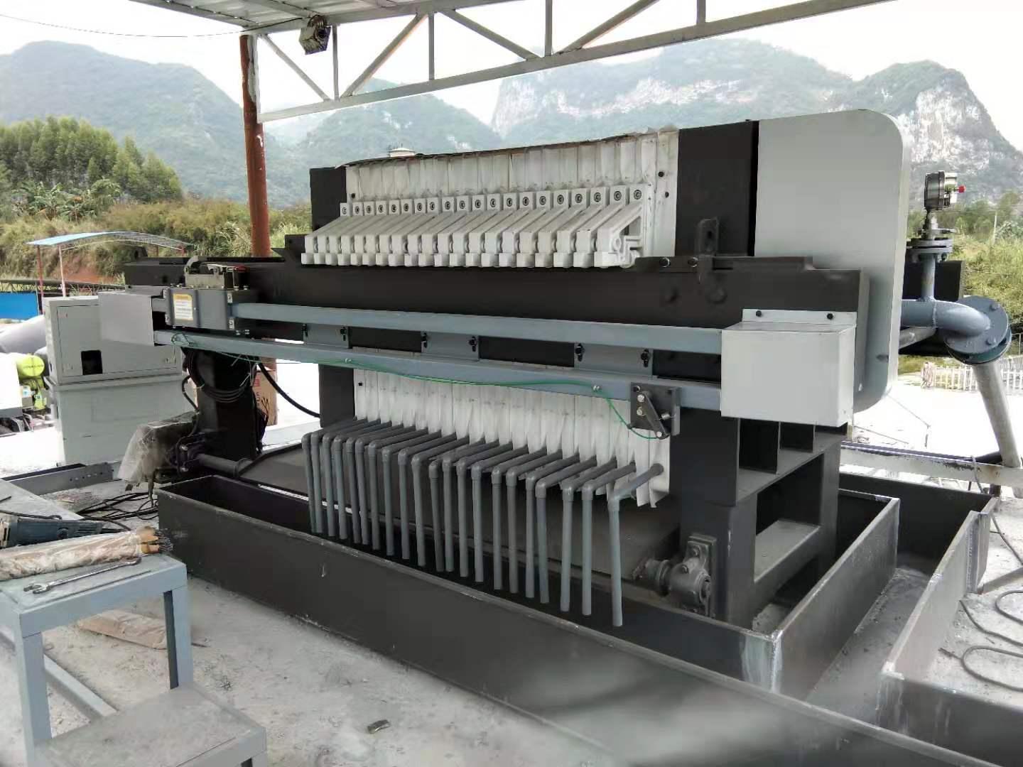 How a Custom Municipal Sewage Chamber Filter Press Optimizes Wastewater Management